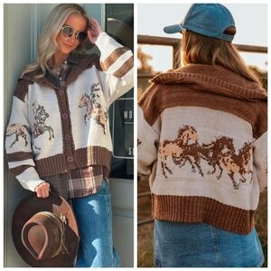 Veveret Heavy Knit Horse Print Button Up Sweater